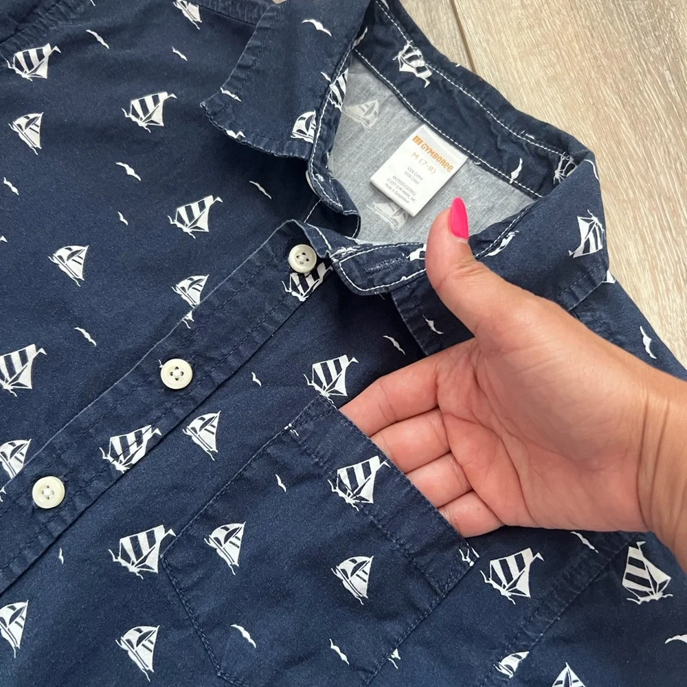 Gymboree Navy Sailboat Print Short-Sleeve Shirt kids size M(7-8)